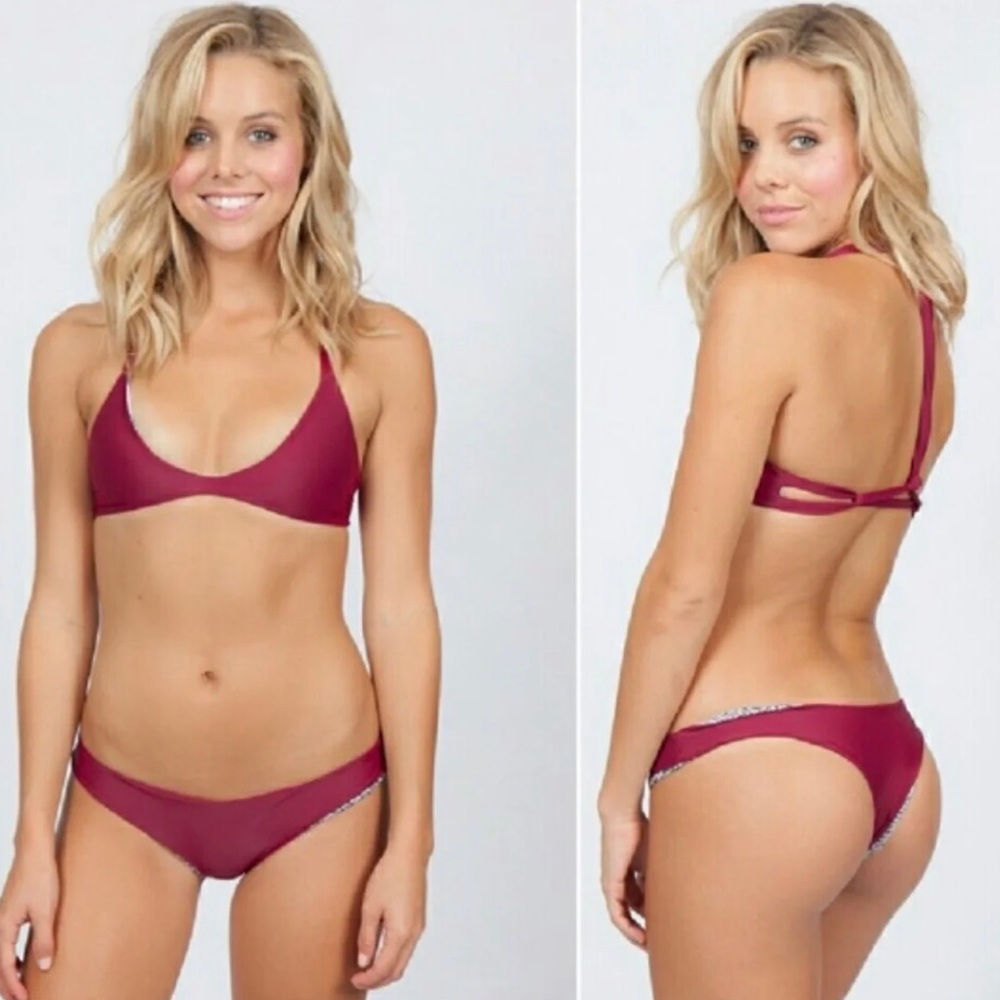 RARE acacia yelapa red fruit top